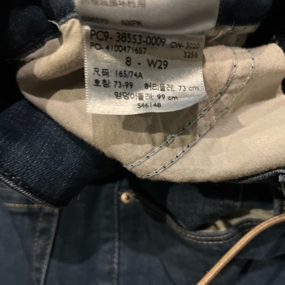 Womens Levis 512 Perfectly Slimming Capris 32x18 Womens Size 14 - Picture 4 of 9